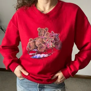 VINTAGE NORTHERN REFLECTIONS Teddy Bear Christmas Sweatshirt thumbnail 1