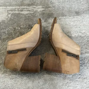 Sorel Nadia Ankle Booties Womens 7 Stacked Block Heel Peep Toe Leather Beige thumbnail 7