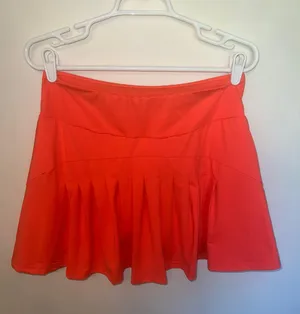Skirt With Shorts Red Size L thumbnail 3