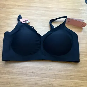 Shapermint Large Black Essential Smoothing Comfort Wireless Bra 13402 Stretch thumbnail 2
