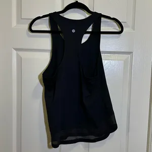 Lululemon Women’s Racerback Tank Top Black Mesh Hem Shirt thumbnail 5