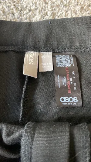 Black High Waisted Skinny Fit Slacks Size 6 thumbnail 2