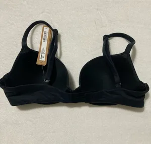 SKIMS Fits Everybody Push-Up Bra 32B thumbnail 4