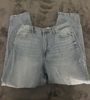 Bershka Mom Jeans thumbnail 1