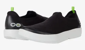OOFOS OOmg Eezee Women’s White Black Sneakers 5 NWT thumbnail 1