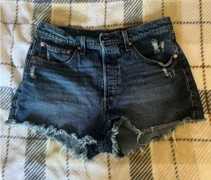 Levi’s 501 Jean Shorts thumbnail 1