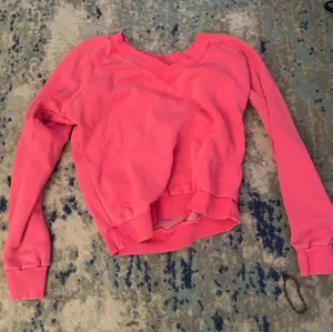 Universal Threads Pink V-neck sweatshirt thumbnail 1