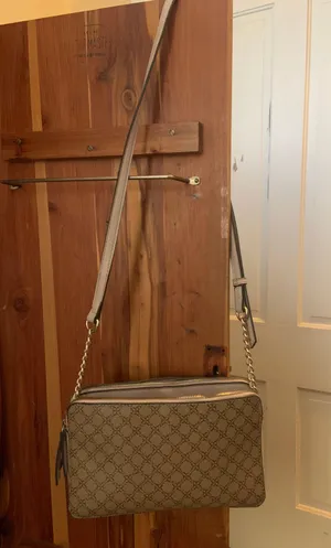 Purse thumbnail 2