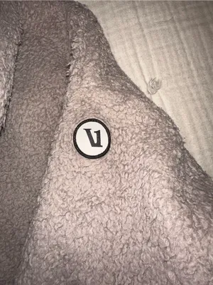 Vuori Sherpa Fleece Zip-Up Jacket size XS thumbnail 4