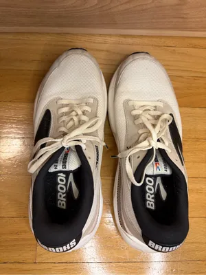 Brooks Adrenaline GTS 24 Women's Sneakers - Size 8.5 thumbnail 5