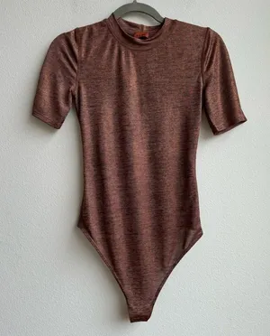 Revolve Alix NYC Bronze Gold Short Sleeve Bodysuit Blouse Size Small? medium? thumbnail 1