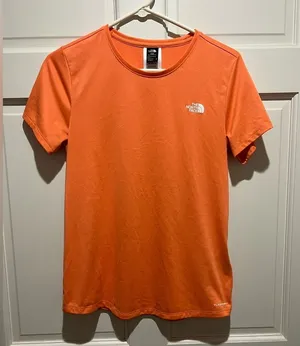 Women’s The North Face Orange Shirt Size Medium thumbnail 1