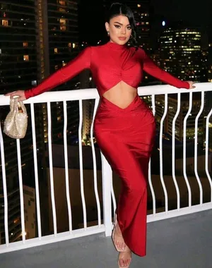 Women’s elegant bodycon maxi dress  thumbnail 1