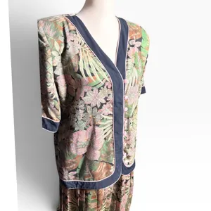 Vintage 80s Lady Carol Tropical Floral 2 Piece Skirt Set USA Size 10 small retro thumbnail 3