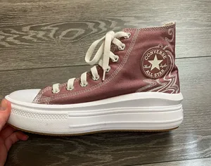 Women’s Converse High-Top Platform thumbnail 1