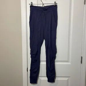 Lululemon Beyond the Studio Jogger
Cadet‎ Blue 4 thumbnail 4