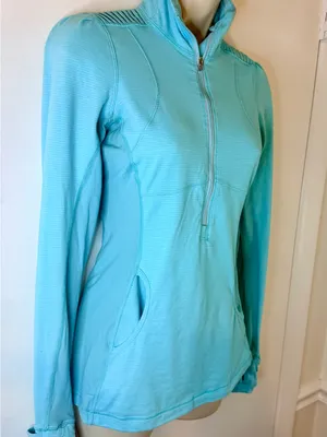 Lululemon Flash Forward Half Zip Size 4 Aqua Blue Thumbholes Reflective Mesh thumbnail 4