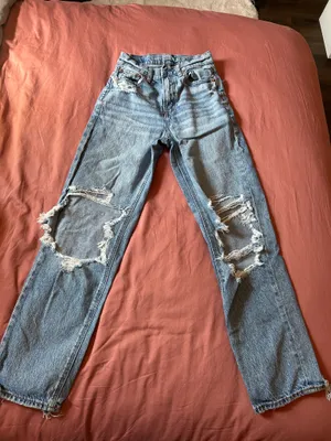 American Eagle Jeans thumbnail 1