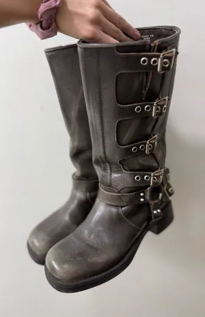 Steve Madden Boots thumbnail 1