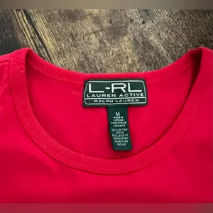 L-RL Lauren Active | Ralph Lauren ladies t-shirt. Size: M thumbnail 3
