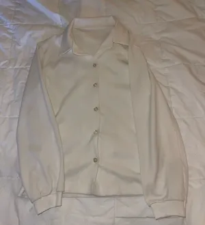 Vintage Off White Button thumbnail 1