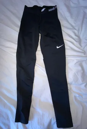 Nike pro leggings! thumbnail 1