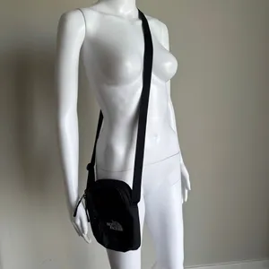 The North Face Jester Crossbody Bag Mini Travel Pack Black Unisex thumbnail 2