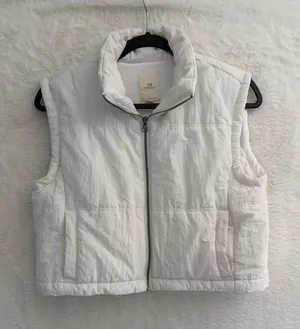 Thread & Supply Ivory Puffer‎ Vest Zip Front Quilted Sleeveless Jacket XS thumbnail 1
