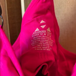 FINAL MARKDOWN Balanced tech Vibrant Pink Sports Bra xl thumbnail 4