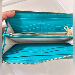 Lauren Ralph Lauren Tate Zip Around Leather Wallet Pick A Color Turquoise thumbnail 6