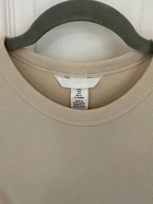 H&M Long Sleeve Crewneck Ribbed Top in Beige thumbnail 4