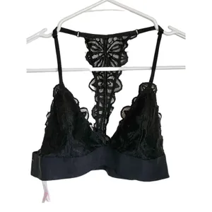 Victoria’s Secret Womens Bralette Bra Black Lace Triangle Logo Pullover Sz Small thumbnail 2