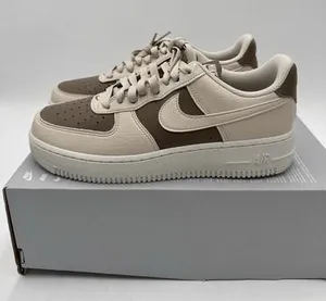 Nike Women's Air Force 1 '07 Shoes IH0585-200 NWB No Lid Size 9 Mink Brown thumbnail 1