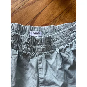 Garage Sage Green Casual Cool Relaxed Fit Shorts Elastic Waist Size S thumbnail 3