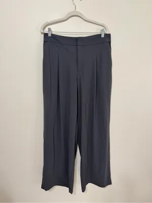 Athleta Pinnacle High Rise Trouser Size 14 Wide Leg Gray Pants Stretch thumbnail 2