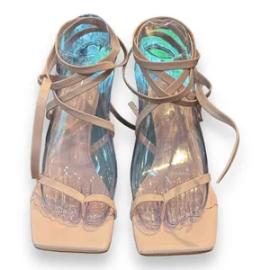 MARC FISHER‎ Womens Beige Dominic Square Toe Stiletto Leather Thong Sandals 6M thumbnail 2