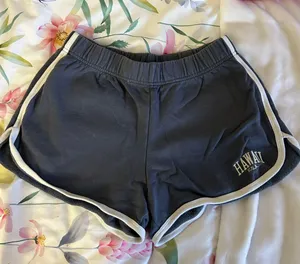 Brandy Melville lizette shorts thumbnail 1