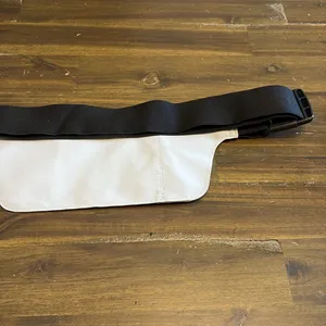 Aftershokz Running Fanny Pack (2718) Gray Black Active Bag Waist Belt Bum Bag thumbnail 5