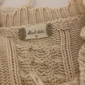 altard state sweater- medium thumbnail 2