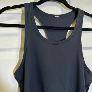Lululemon Women’s Racerback Tank Top Black Mesh Hem Shirt thumbnail 2