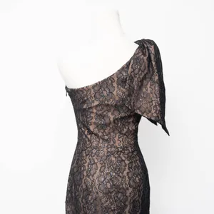 Dress The Population - Tiffany One-Shoulder Lace Midi Dress‎ thumbnail 9