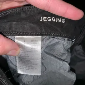 American Eagle stretchy normcore size 8 comfortable jeggings thumbnail 2