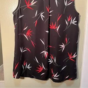 Ann Taylor Women's Size Medium Sleeveless Button Down Blouse Black Red Floral thumbnail 8