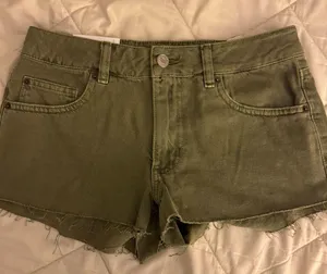 Garage low rise green shorts thumbnail 1