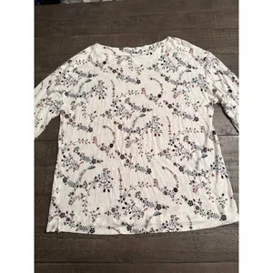 Loft Outlet‎ Women's White brown Blue flowers Quarter Sleeve Rayon Top Size XL thumbnail 2