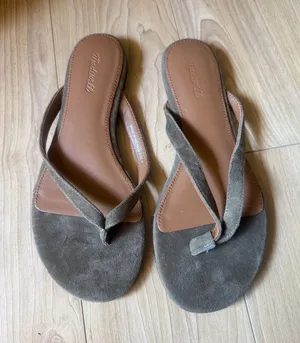 Madewell Suede Thong Sandals thumbnail 1