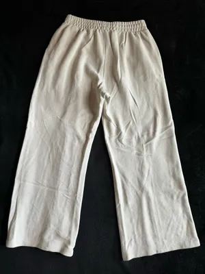 Under Armour Women’s Medium White Cream Flare Joggers thumbnail 5