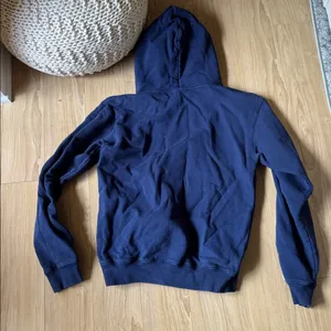 Sporty & Rich Navy Hoodie thumbnail 4