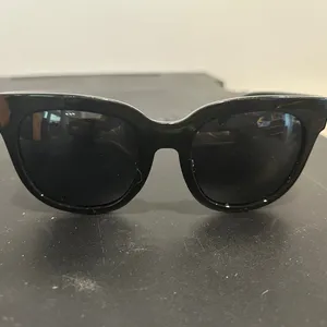 Classic Black Sunglasses thumbnail 8