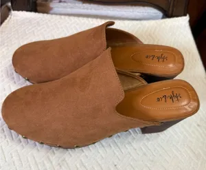Style & Co Womens Tan Faux Suede Studded Clog Mules Wood Block Heel Size 11M thumbnail 1